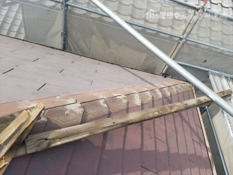 屋根 重ね葺き カバー工法 金属屋根