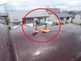 釘の浮き