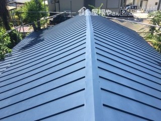 ガルバリウム鋼板 葺き替え 雨漏り