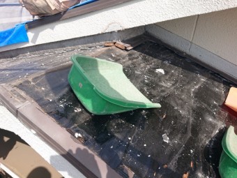 屋根葺き替え工事