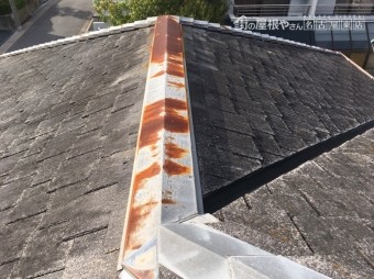 棟板金のサビ