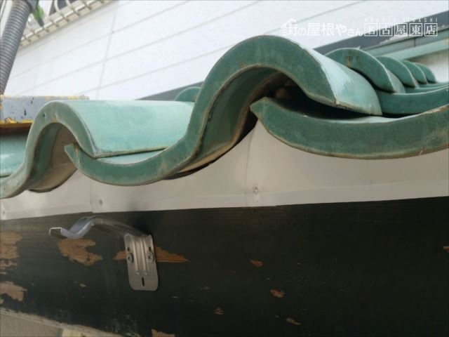 雀口の板金取付け