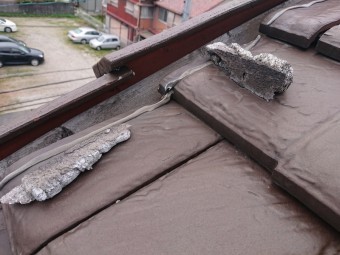 瓦屋根の点検 廃盤瓦 ストーンタイル