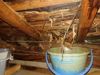 雨漏り点検 箱樋の雨漏り