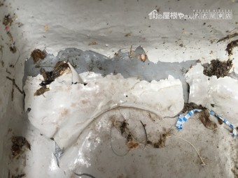 ベランダトップコートの剥がれ