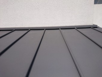 エバールーフたてひら 板金屋根