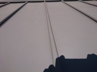 エバールーフたてひら 板金屋根