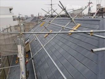 屋根足場