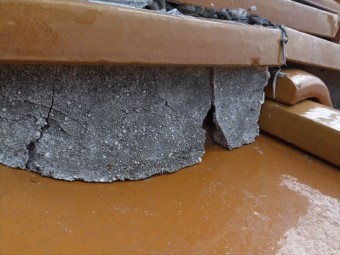 雨漏り調査 瓦屋根
