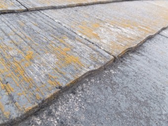 スレート屋根 棟板金の劣化