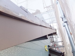 破風板金巻き