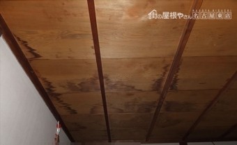 雨漏れ 散水試験