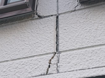 サイディング 目地シーリングの劣化