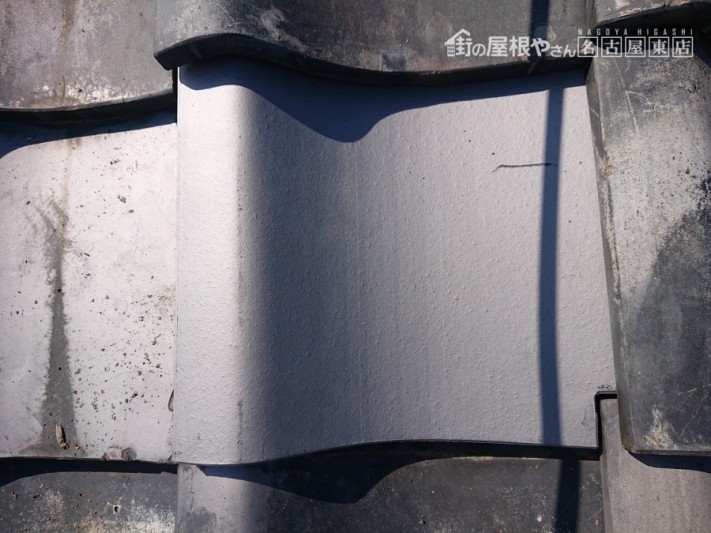 瓦の差し替え工事
