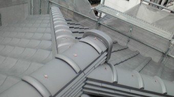 F1010002-columns2