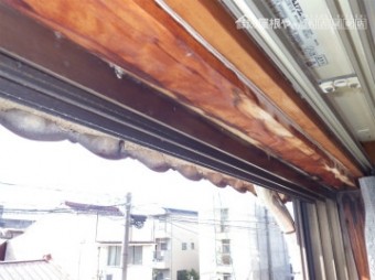 サッシ雨漏れ