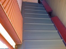 縦ひら屋根施工後
