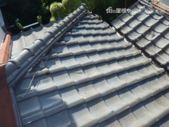 瓦屋根