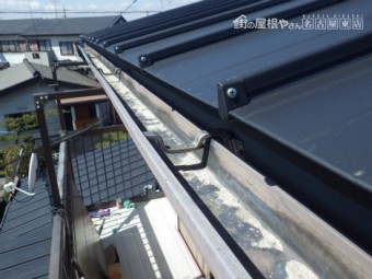 縦ひら屋根葺き