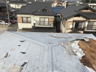 スレート 台風被害