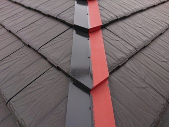 棟板金の塗装