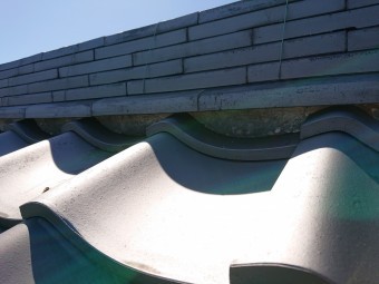 屋根瓦の点検