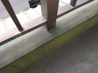 アルミ手すりの交換