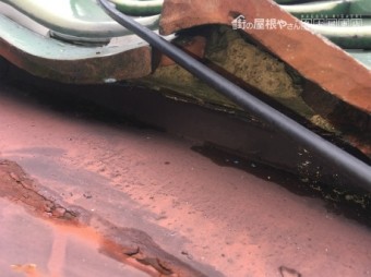 屋根谷部分