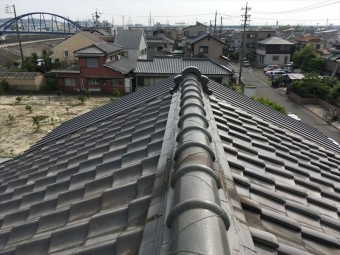 瓦屋根 漆喰 剥離 雨漏り