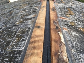 スレート屋根 棟板金の台風被害