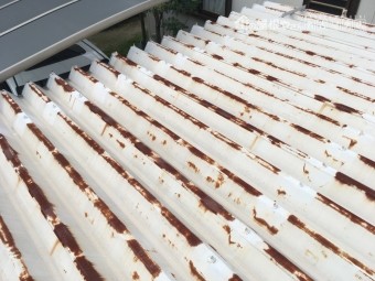 折半屋根の塗装工事
