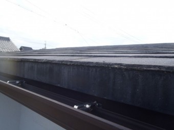 屋根軒先