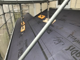 屋根重ね葺き工事 ガルテクト