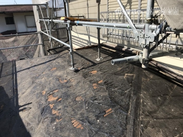 屋根めくり 葺き替え工事