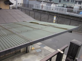 張り替え前ポリカ
