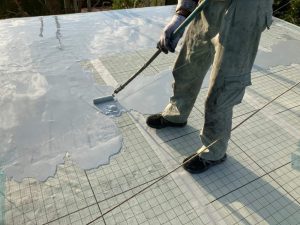平場への防水材塗布
