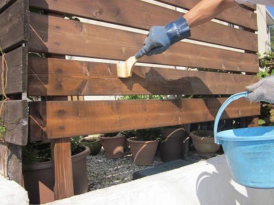 木フェンス塗り工事1