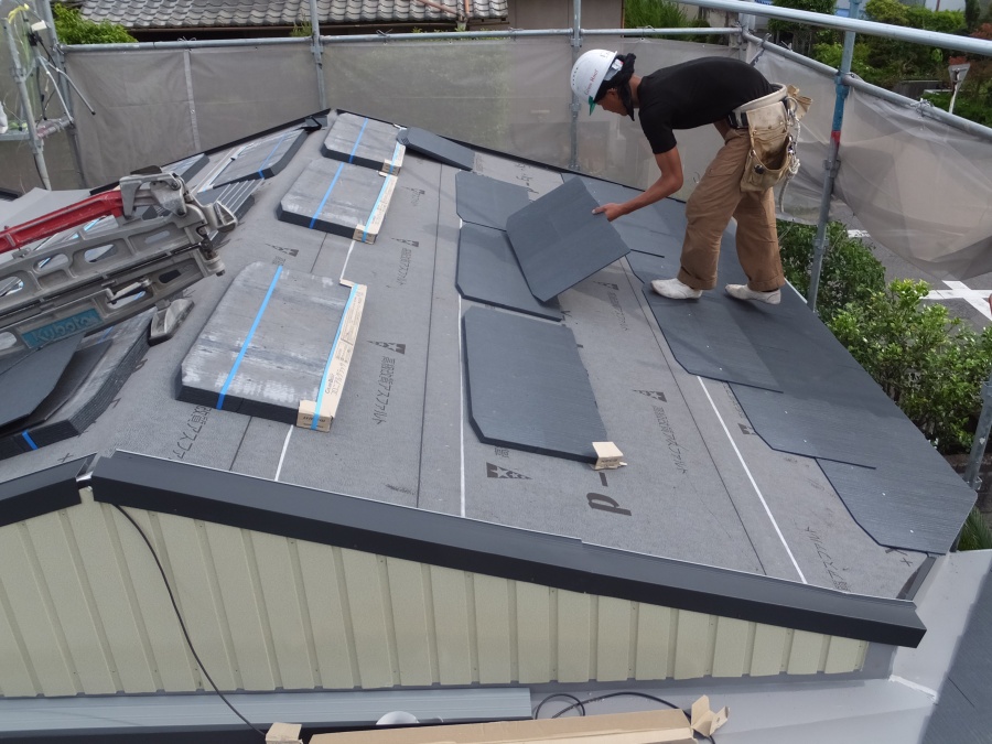 屋根葺き替え工事　防水紙の重要性