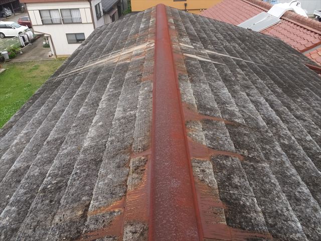 北名古屋市で屋根点検　塗装か葺き替えかカバーでお悩みの方