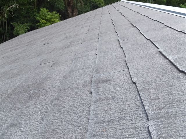 スレート屋根の劣化　塗装が必要な屋根材