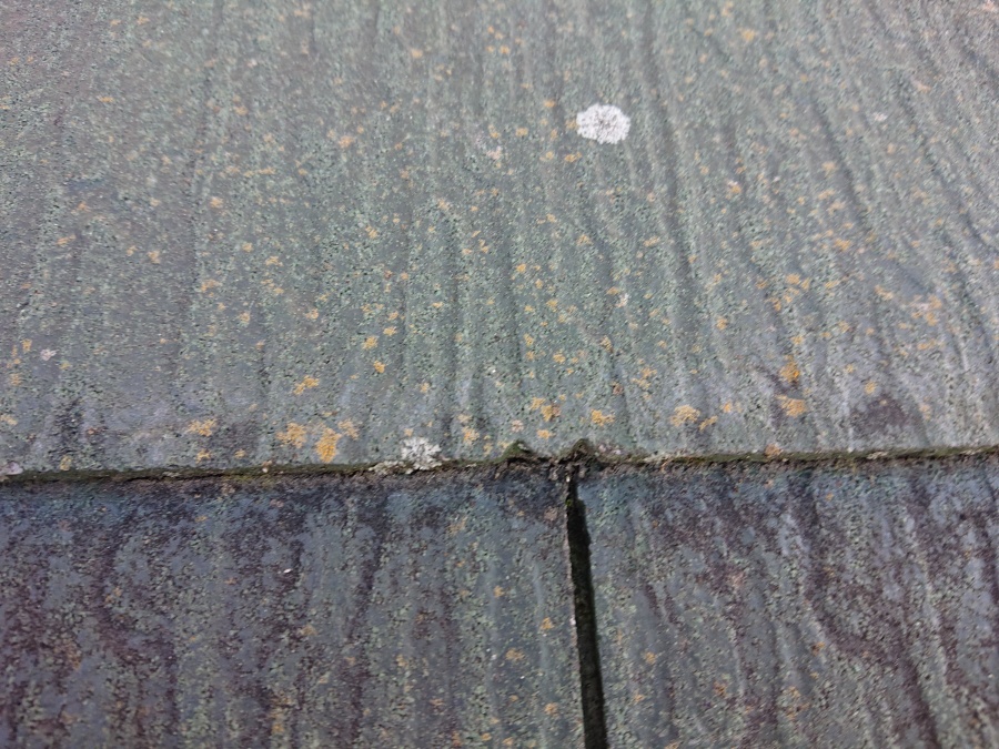 屋根の点検　化粧スレート