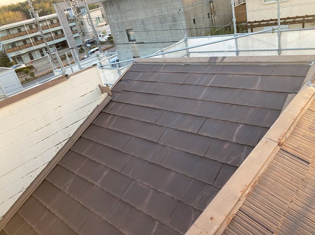 屋根カバー工事もご相談ください