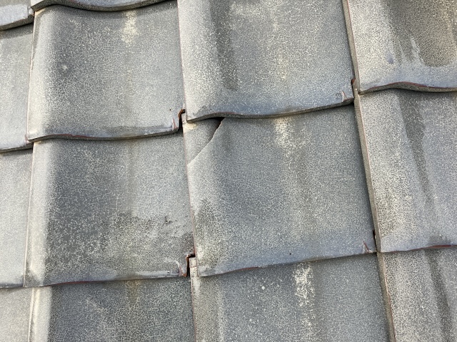 名古屋市西区で屋根のズレ調査・近くで工事をしている業者に瓦のズレを指摘され不安になりご相談