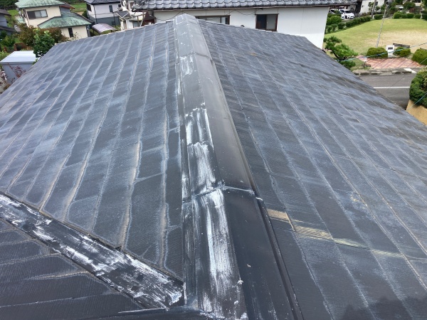 犬山市で築40年カラーベストの屋根点検　修理方法について