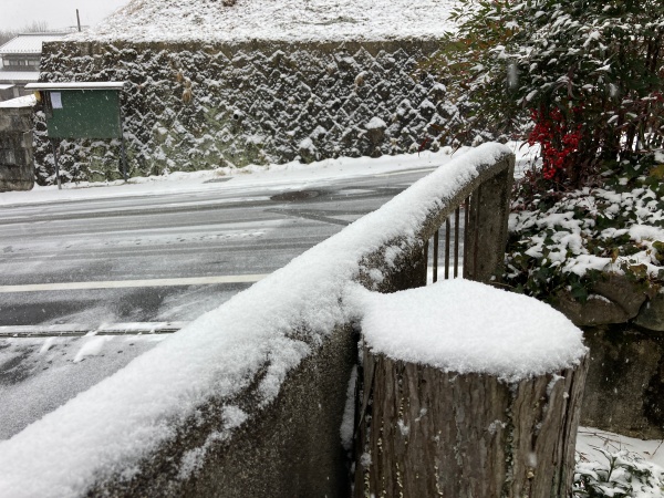 雪が降っていました　恵那市
