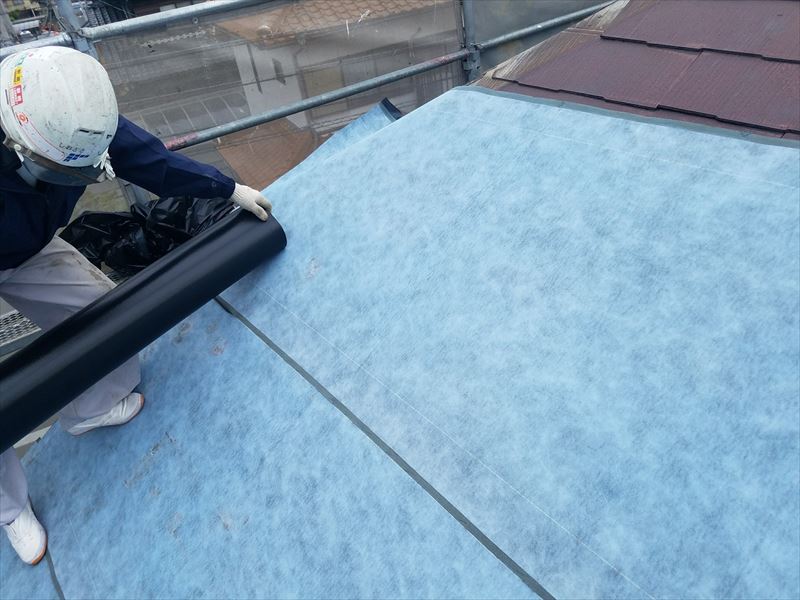 屋根　重ね葺き　カバー工法　金属屋根　