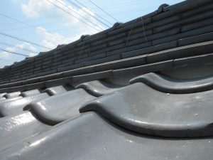 漆喰補修後の棟全体